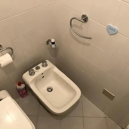 Indipendente Immersa Nel 度假居 斯廷蒂诺