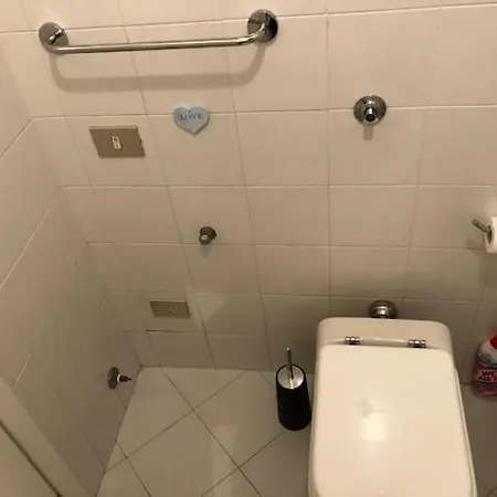 Indipendente Immersa Nel 度假居 斯廷蒂诺